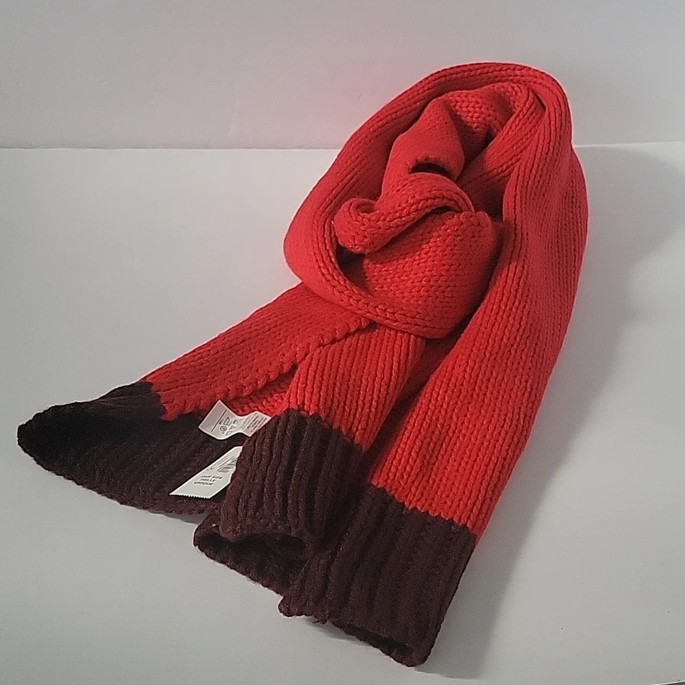 Old Navy Scarf Adult Unisex Red Black
